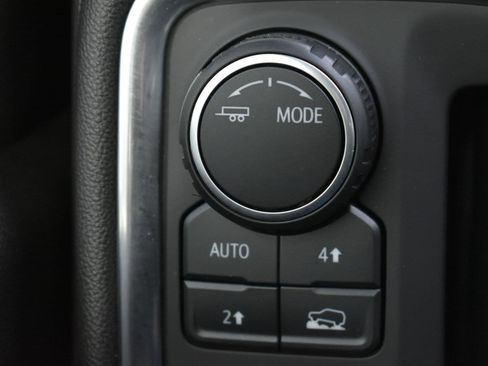 Used 2021 Chevrolet Silverado 1500 LTZ w/ LTZ Premium Package image 18