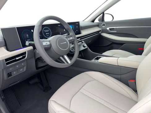 New 2026 Hyundai Sonata Limited FWD image 9