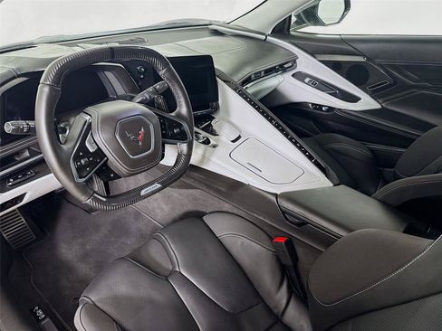 Used 2023 Chevrolet Corvette Z06 w/ Stealth Interior Trim Package RWD image 11