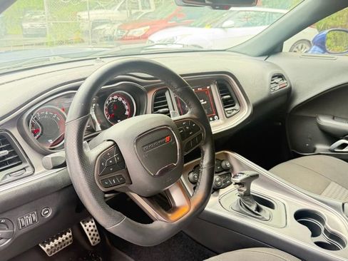 Used 2021 Dodge Challenger R/T Scat Pack RWD image 13