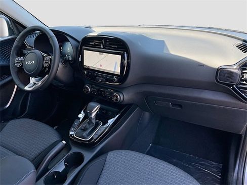 New 2025 Kia Soul EX image 28