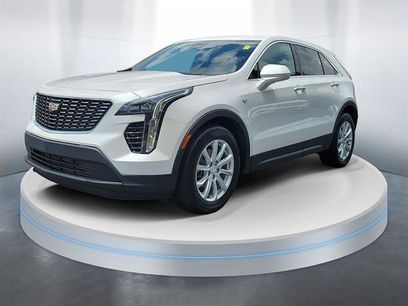 Certified 2022 Cadillac XT4 Luxury w/ Cold Weather Package