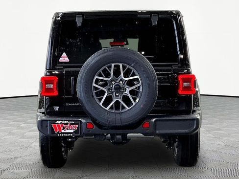 New 2026 Jeep Wrangler Unlimited Sahara AWD/4WD image 5