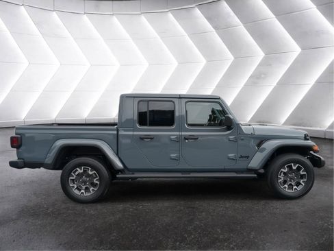 New 2026 Jeep Gladiator Mojave AWD/4WD image 7