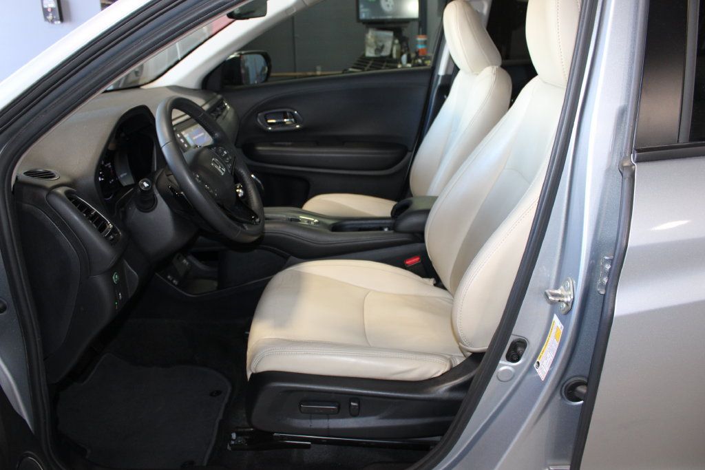Used 2019 Honda HR-V Touring image 7