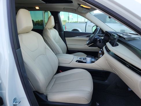 Used 2023 INFINITI QX60 Luxe w/ Cargo Package image 15