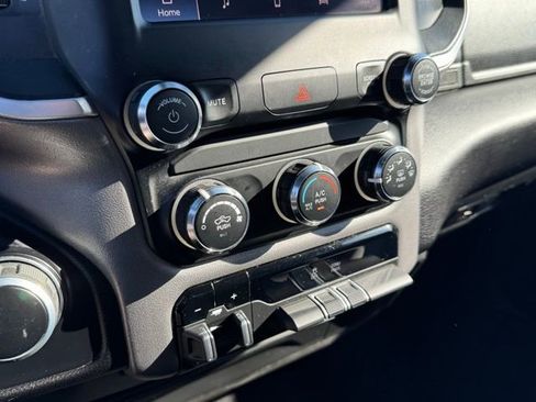 Used 2024 RAM 2500 Big Horn image 28