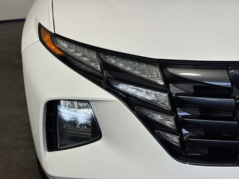 Used 2022 Hyundai Tucson SEL w/ Cargo Package AWD/4WD image 3