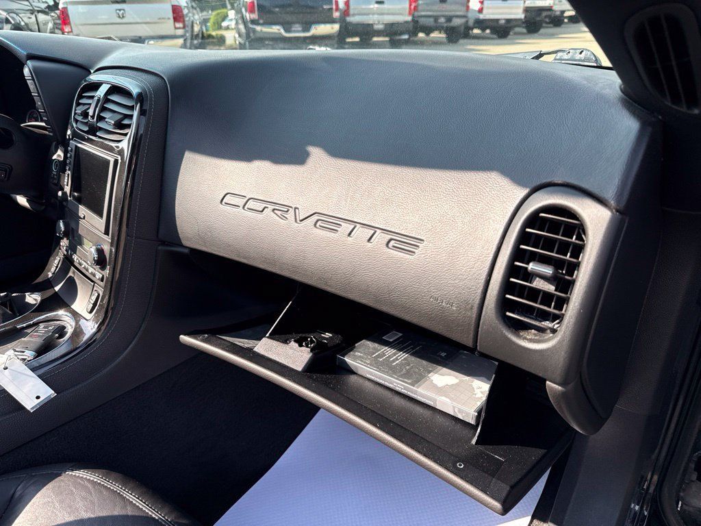 Used 2008 Chevrolet Corvette Coupe w/ Preferred Equipment Group RWD image 49