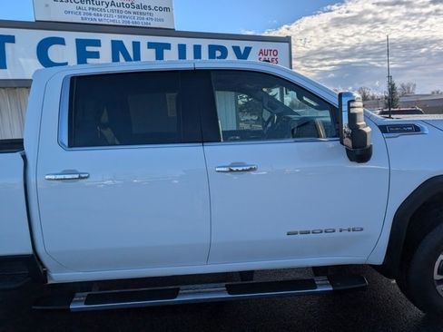 Used 2022 GMC Sierra 2500 SLT image 12