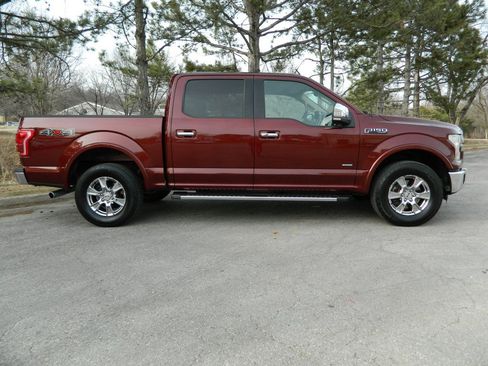 Used 2015 Ford F150 Lariat w/ Equipment Group 502A Luxury image 5
