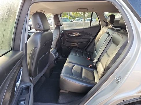 Used 2019 GMC Terrain SLT AWD/4WD image 12