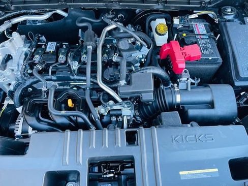 Used 2026 Nissan Kicks SV w/ SV Premium Package FWD image 20