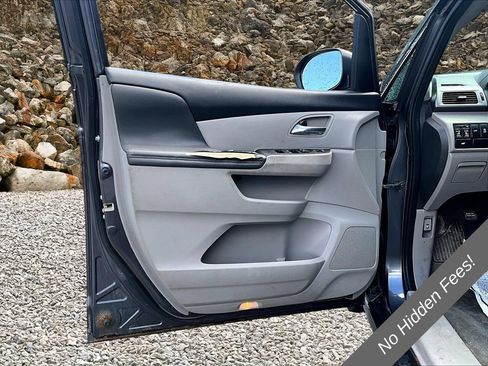Used 2016 Honda Odyssey EX-L image 19