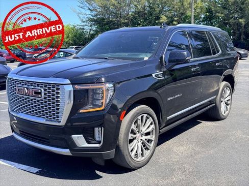 Used 2021 GMC Yukon Denali w/ Denali Premium Package RWD image 2