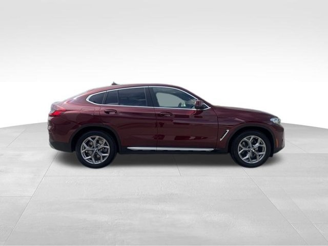 Certified 2025 BMW X4 xDrive30i AWD/4WD image 10
