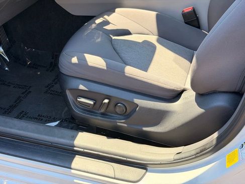 Used 2024 Toyota Camry LE FWD image 21