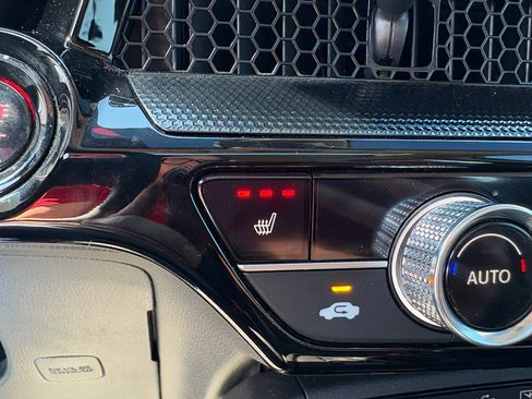 Certified 2024 Honda CR-V EX-L image 21