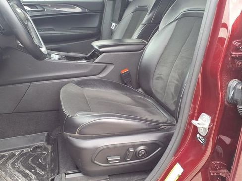 Used 2021 Jeep Grand Cherokee L Altitude image 15