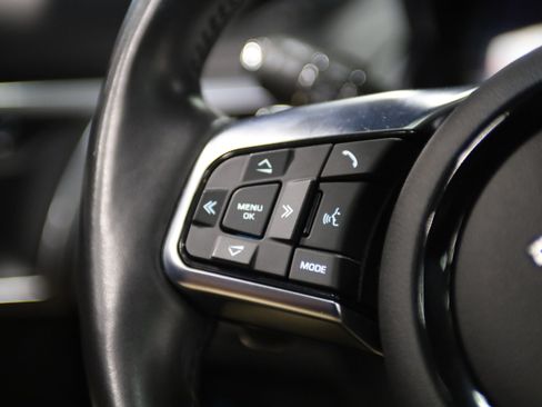 Used 2021 Jaguar F-TYPE R-Dynamic AWD/4WD image 25