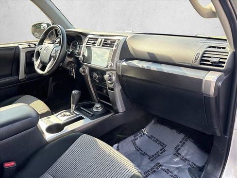 Used 2019 Toyota 4Runner SR5 AWD/4WD image 27