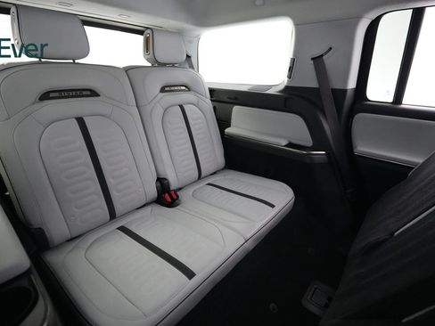 Used 2024 Rivian R1S Adventure AWD/4WD image 26