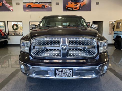 Used 2017 RAM 1500 Laramie w/ Convenience Group image 7