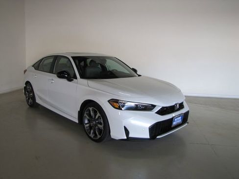 Certified 2025 Honda Civic Sport image 3