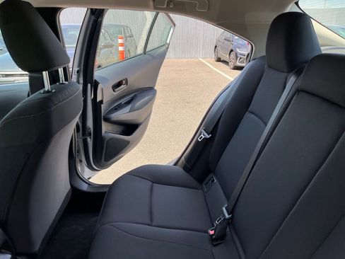 Used 2025 Toyota Corolla LE image 38