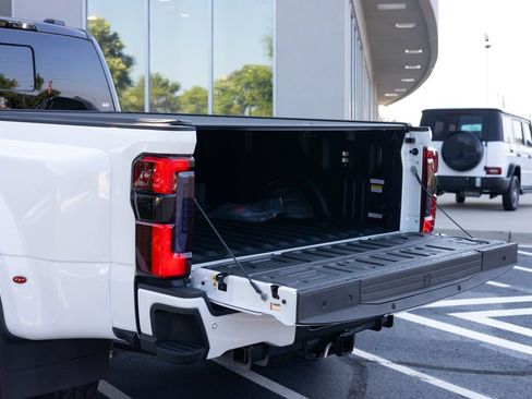 Used 2024 Ford F450 Limited w/ FX4 Off-Road Package AWD/4WD image 20
