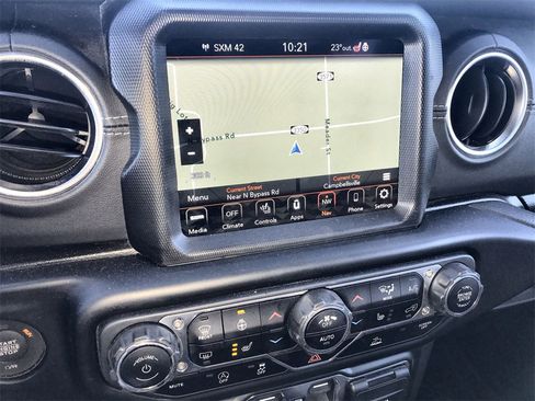 Used 2022 Jeep Wrangler Unlimited Sahara w/ LED Lighting Group image 16