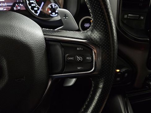 Used 2022 RAM 1500 Laramie AWD/4WD image 20