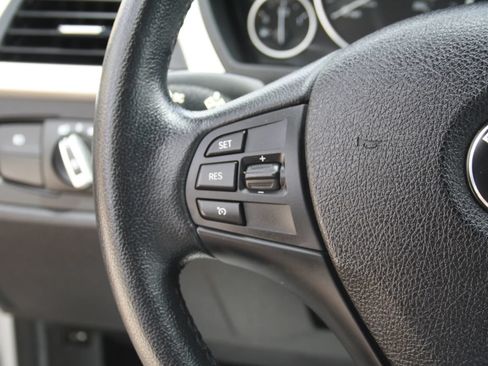 Used 2014 BMW 320i Sedan RWD image 12