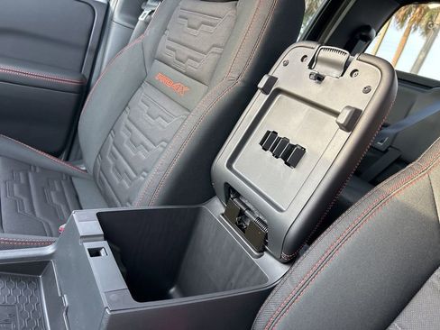 New 2025 Nissan Frontier PRO-4X w/ Pro Convenience Package image 33