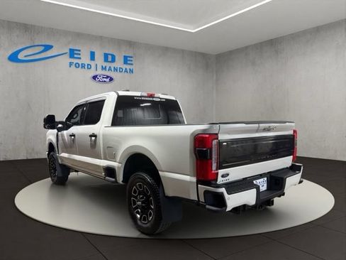 Used 2023 Ford F350 Platinum AWD/4WD image 12