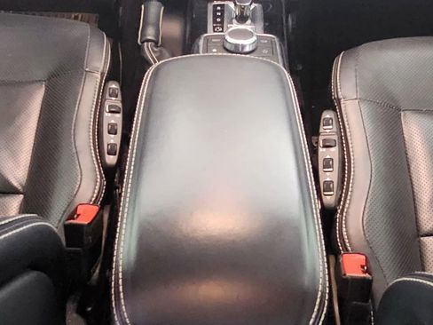 Used 2016 Mercedes-Benz G 550 image 26