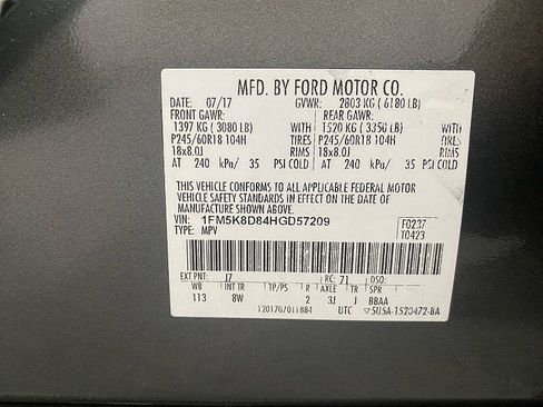 Used 2017 Ford Explorer XLT image 10