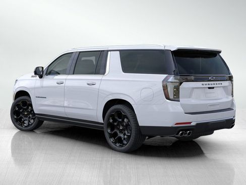 New 2026 Chevrolet Suburban High Country image 4