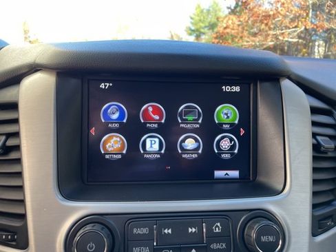 Used 2016 GMC Yukon SLT w/ Premium Edition image 30