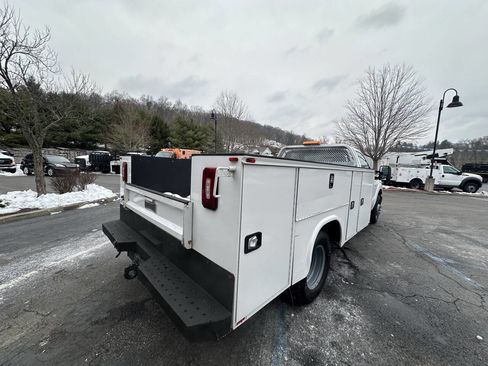 Used 2012 Ford F350 XL image 7