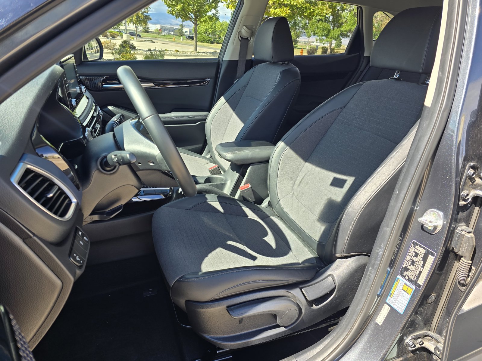 Used 2023 Kia Seltos S FWD image 13