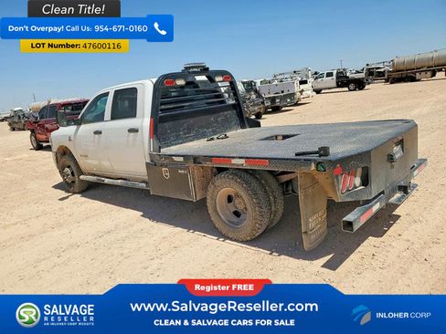 Used 2022 RAM 3500 Tradesman w/ Chrome Appearance Group image 3