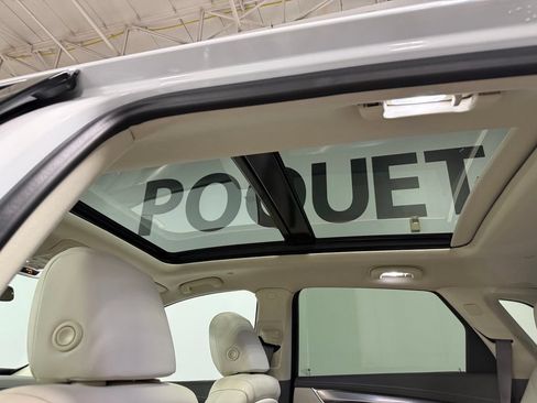 Used 2020 Cadillac XT5 Premium Luxury AWD/4WD image 14