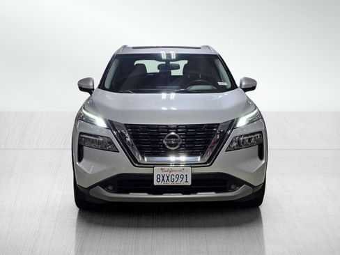 Used 2021 Nissan Rogue SL w/ Premium Package FWD image 2