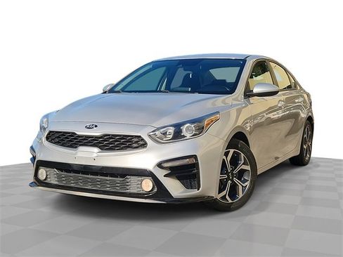 Used 2019 Kia Forte LXS image 1