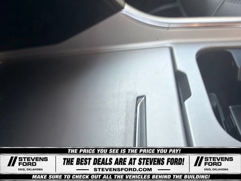 Used 2023 Ford Explorer XLT w/ Equipment Group 202A AWD/4WD image 40