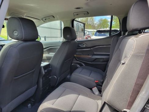 Used 2023 GMC Acadia SLE w/ Driver Convenience Package AWD/4WD image 23
