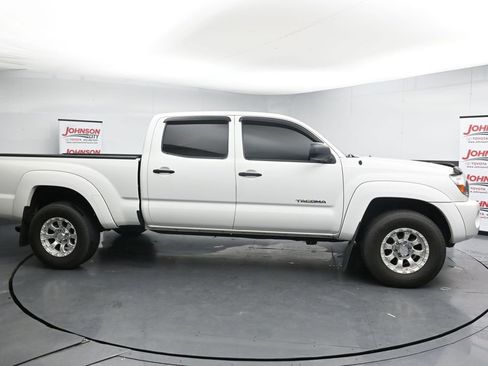 Used 2010 Toyota Tacoma 4x4 Double Cab image 9
