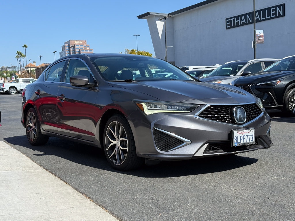 Used 2019 Acura ILX w/ Premium Package FWD image 5