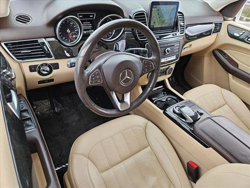 Used 2017 Mercedes-Benz GLE 350 4MATIC image 10